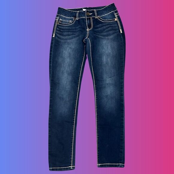 Maurices DarkWash Low Rise Stretch Jeans Size Small 26x29 #2 - Picture 6 of 6